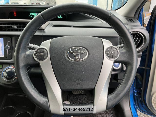 Toyota AQUA 2013-03 6750867-6