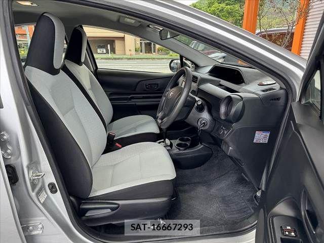 Toyota AQUA 2020-10 6790717-15