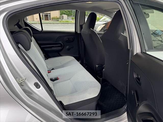 Toyota AQUA 2020-10 6790717-16