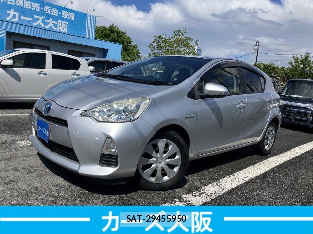 Toyota AQUA 2013-04 6790725-0