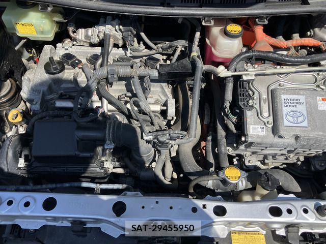 Toyota AQUA 2013-04 6790725-9