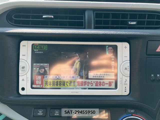 Toyota AQUA 2013-04 6790725-7