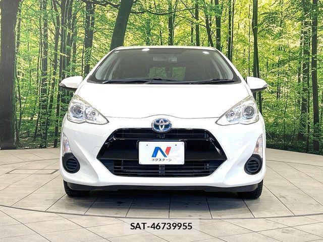 Toyota AQUA 2015-06 6813689-13