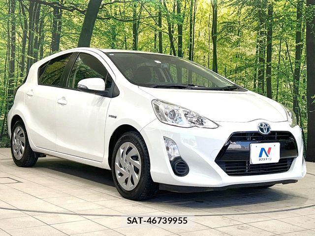 Toyota AQUA 2015-06 6813689-15