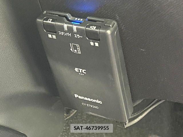 Toyota AQUA 2015-06 6813689-4