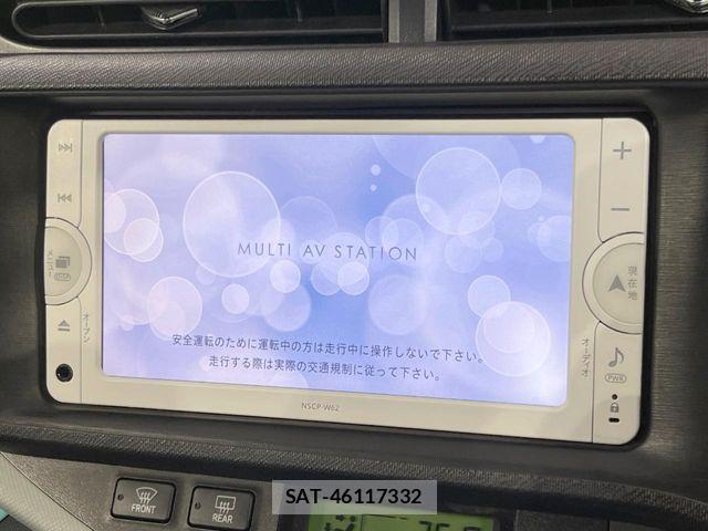 Toyota AQUA 2013-03 6813718-2