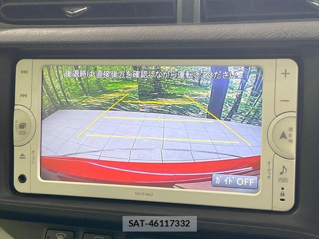 Toyota AQUA 2013-03 6813718-3