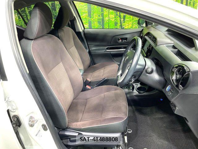 Toyota AQUA 2016-04 6813672-9