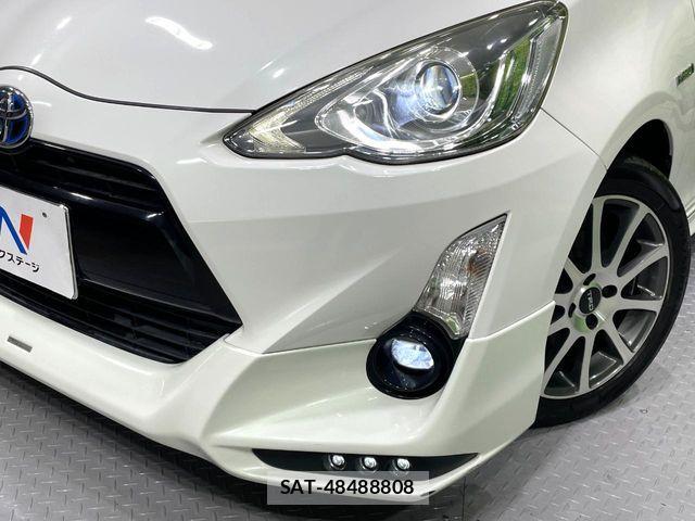 Toyota AQUA 2016-04 6813672-13