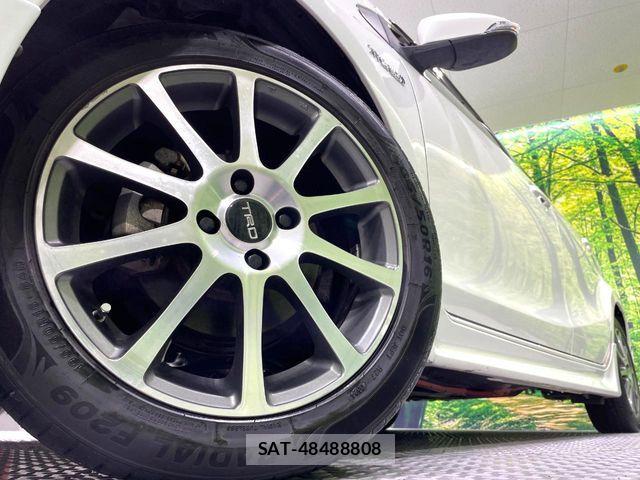 Toyota AQUA 2016-04 6813672-14