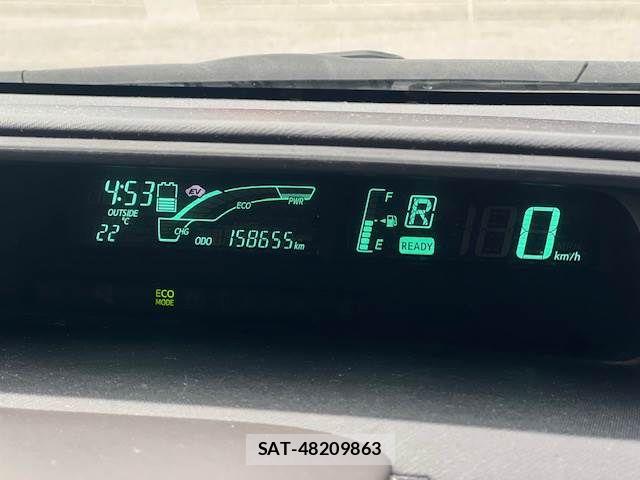 Toyota AQUA 2013-03 6813710-4