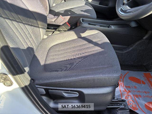 Toyota AQUA 2021-12 6813648-3