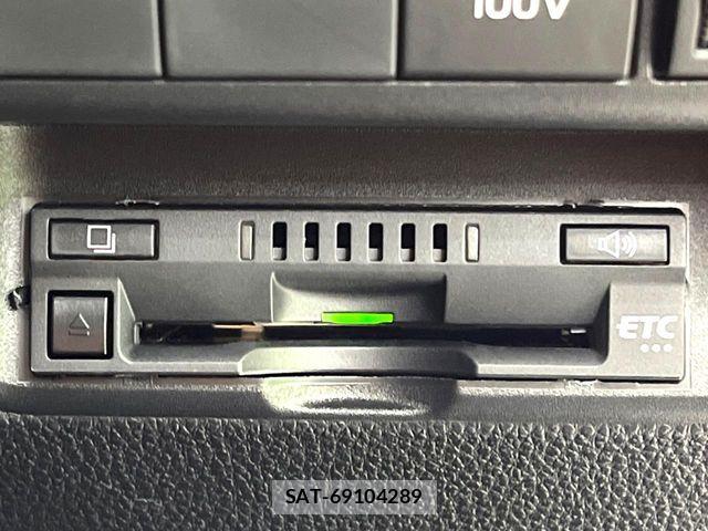 Toyota AQUA 2023-10 6813651-5