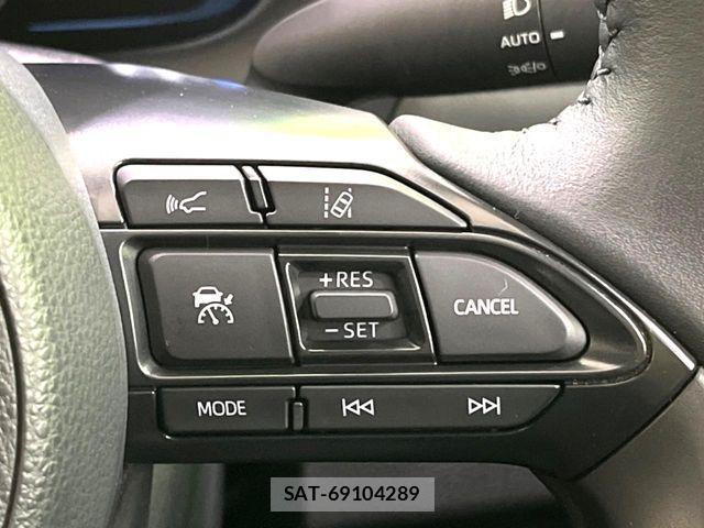 Toyota AQUA 2023-10 6813651-6