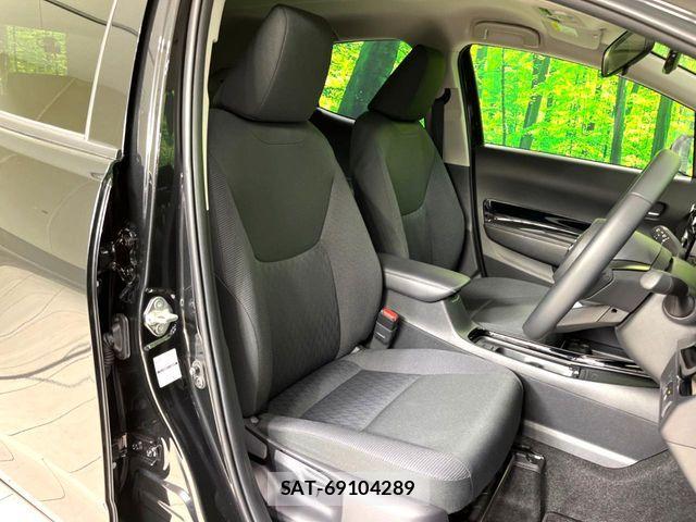 Toyota AQUA 2023-10 6813651-7