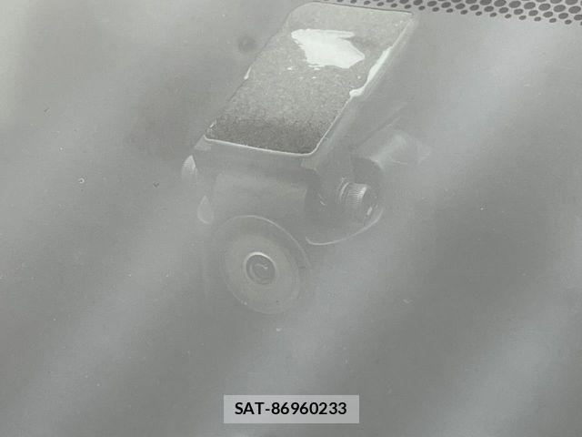 Toyota AQUA 2015-09 6813699-3