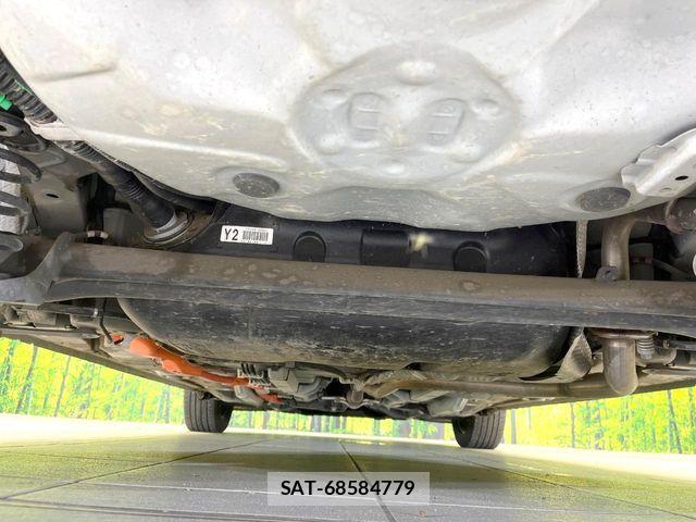 Toyota AQUA 2017-11 6813665-18