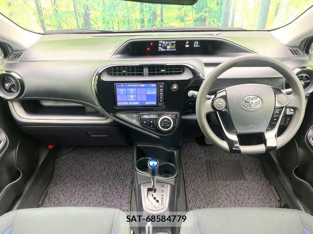Toyota AQUA 2017-11 6813665-1