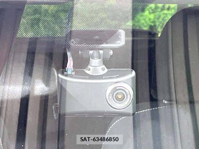 Toyota AQUA 2020-04 6813667-4
