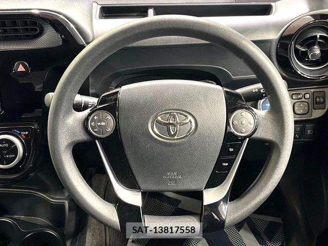 Toyota AQUA 2019-06 6813656-10