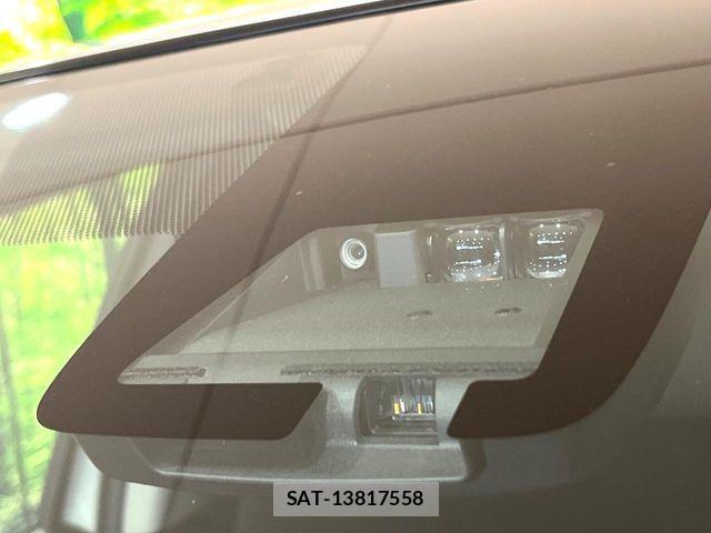 Toyota AQUA 2019-06 6813656-4