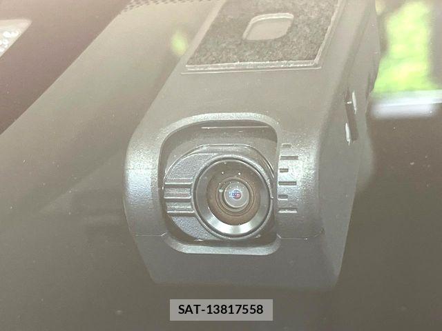 Toyota AQUA 2019-06 6813656-6