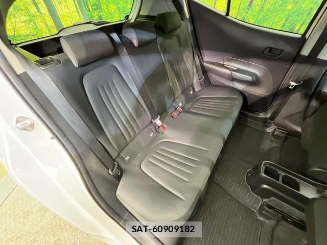 Toyota AQUA 2022-09 6813653-9