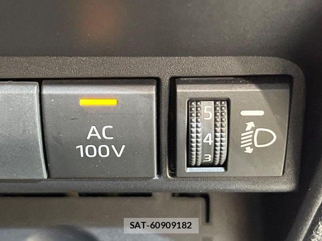 Toyota AQUA 2022-09 6813653-6