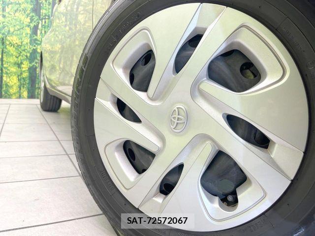 Toyota AQUA 2022-03 6813650-12