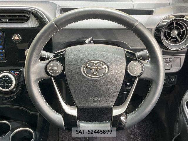 Toyota AQUA 2019-04 6813655-10