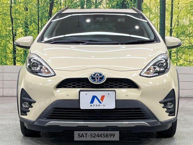 Toyota AQUA 2019-04 6813655-13