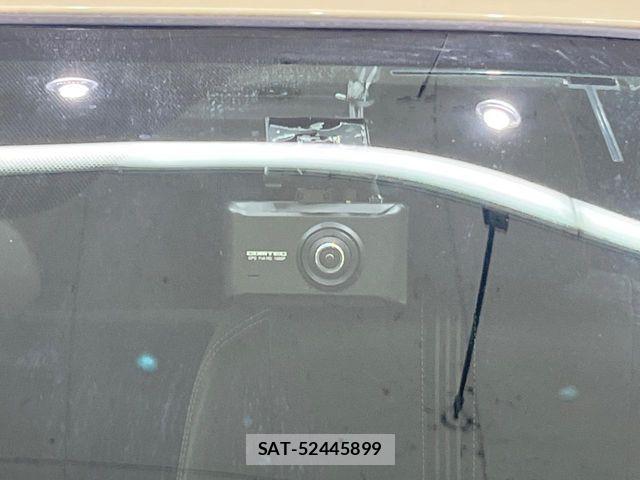 Toyota AQUA 2019-04 6813655-4