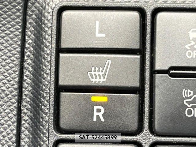 Toyota AQUA 2019-04 6813655-5