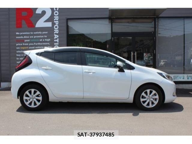 Toyota AQUA 2024-05 6813643-14