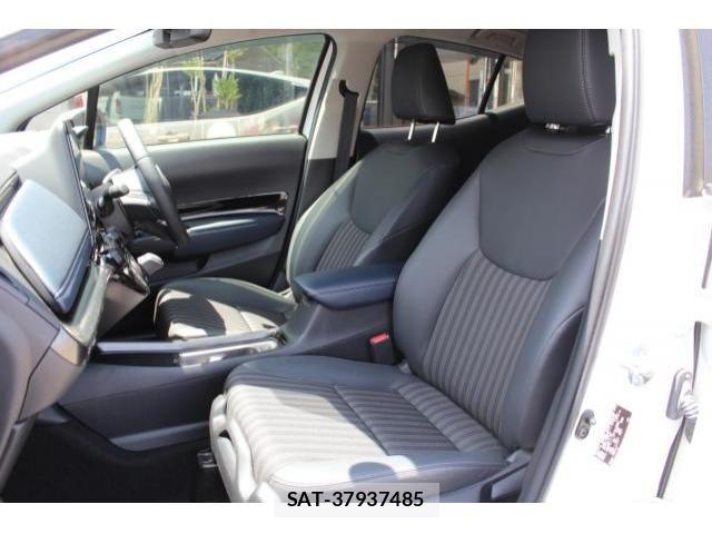 Toyota AQUA 2024-05 6813643-16