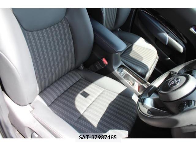 Toyota AQUA 2024-05 6813643-19