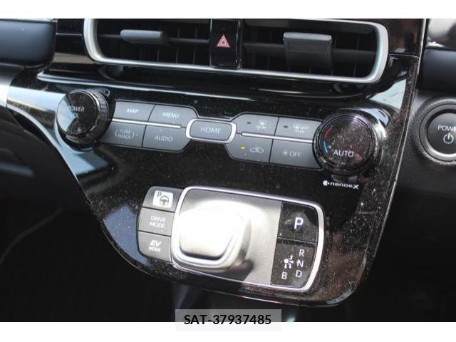 Toyota AQUA 2024-05 6813643-28