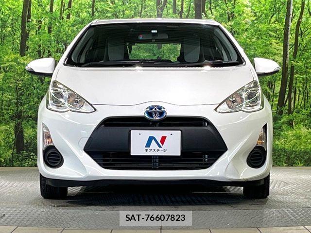 Toyota AQUA 2016-12 6813676-12