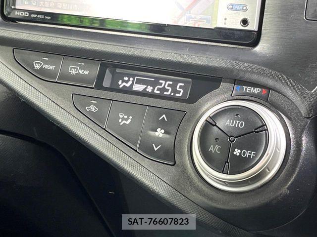 Toyota AQUA 2016-12 6813676-5