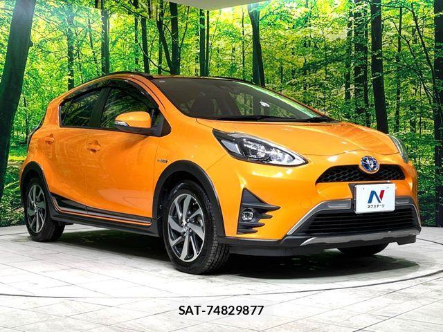 Toyota AQUA 2017-07 6813669-15