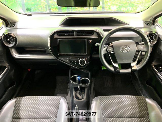 Toyota AQUA 2017-07 6813669-1