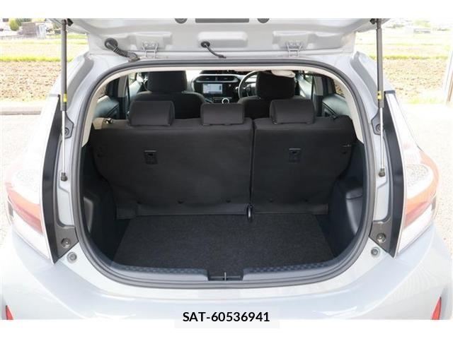Toyota AQUA 2021-03 6813654-9