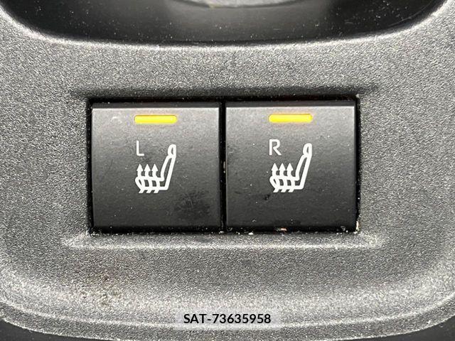 Toyota AQUA 2022-11 6813649-6