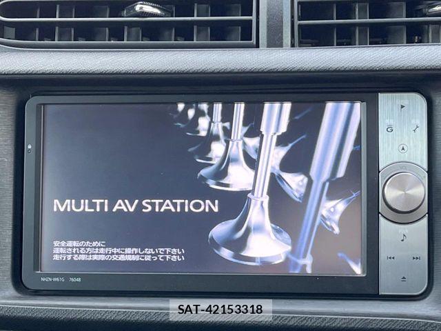 Toyota AQUA 2012-06 6813708-2