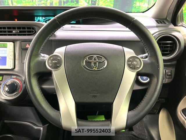 Toyota AQUA 2013-06 6813694-10