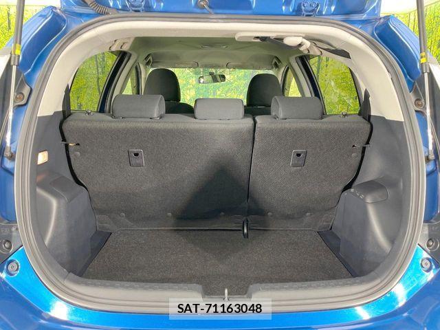 Toyota AQUA 2015-04 6813679-9