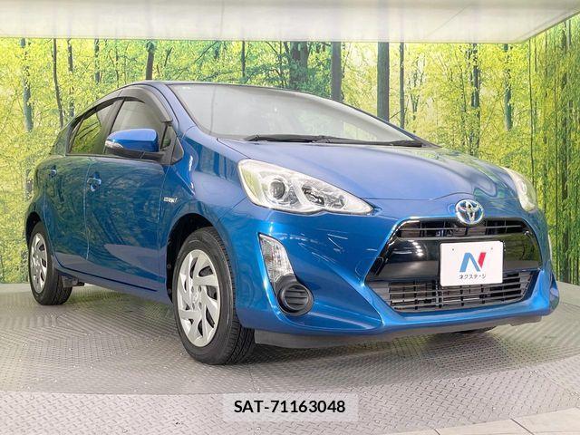 Toyota AQUA 2015-04 6813679-15