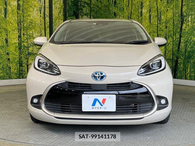 Toyota AQUA 2023-06 6813647-13