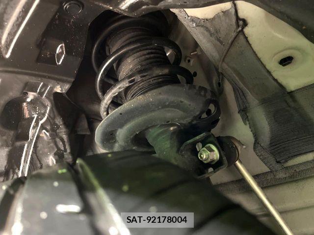 Toyota AQUA 2023-02 6813646-19