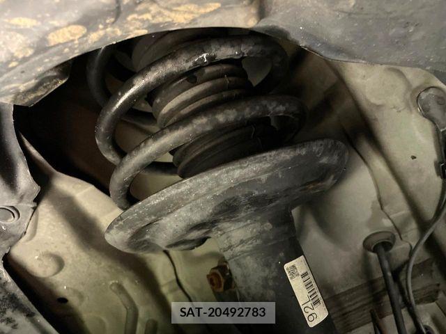 Toyota AQUA 2012-07 6813707-19
